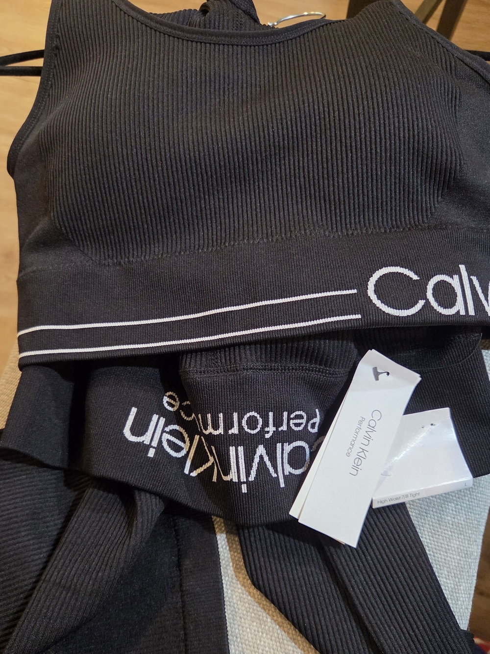 NWT Calvin Klein Black Ribbed Performance Sports Bra & Leggings Set